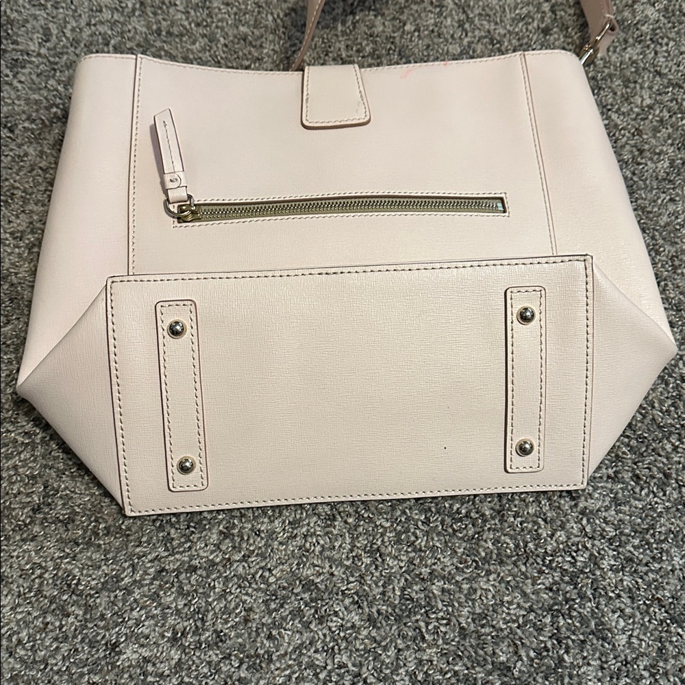Dooney & Bourke Saffiano Leather bag & Wristlet in Blush Ashby One spot in photo - Picture 13 of 13